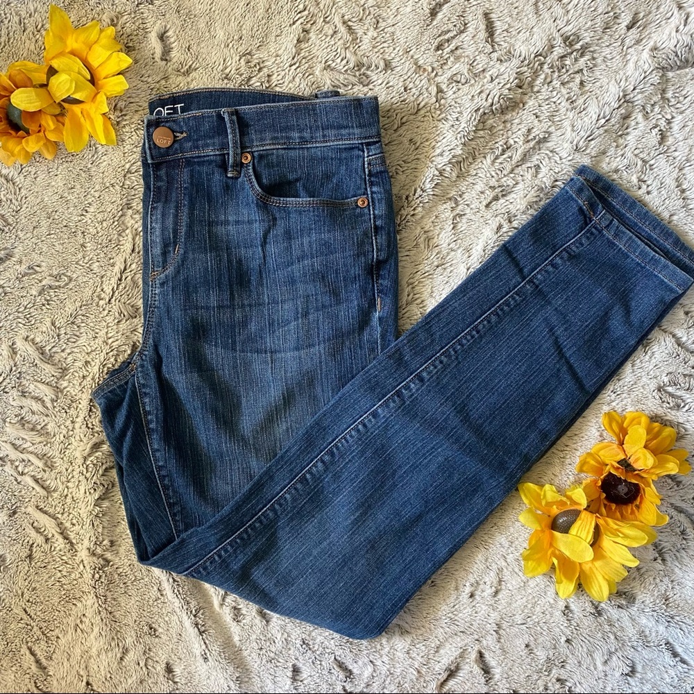 LOFT Modern Skinny Jean Size 10 Medium Wash Denim